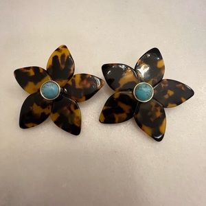 BaubleBar Tortoise Turquoise and Gold Post Flower Earrings